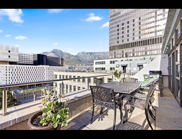 2 BEDROOM APARTMENT TO LET IN CAPE TOWN CITY CENTRE